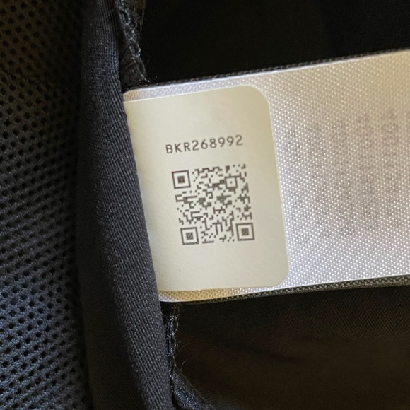 The North Face Men’s Class V Pullover In Black - Picture 5 of 6